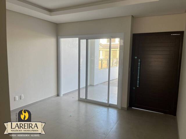 Sobrado para Venda em Lajeado - 2