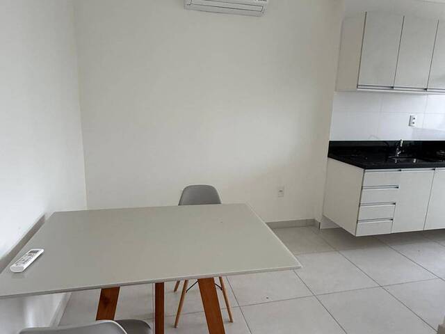 #10735 - Apartamento para Locação em Lajeado - RS